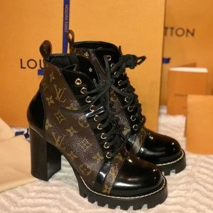 Louis Vuitton Star Trail Ankle Boot in Cacao